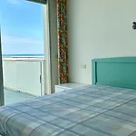 Апартаменты Se057 - Senigallia, Meraviglioso Attico Fronte Mare Сенигаллия